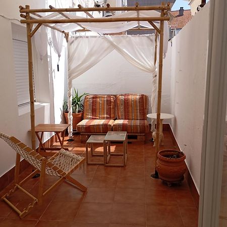 Appartement Avec Terrasse Santona Exterior photo